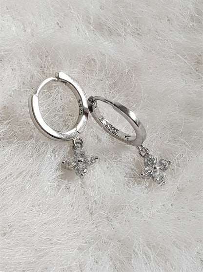 Kousa Earrings
