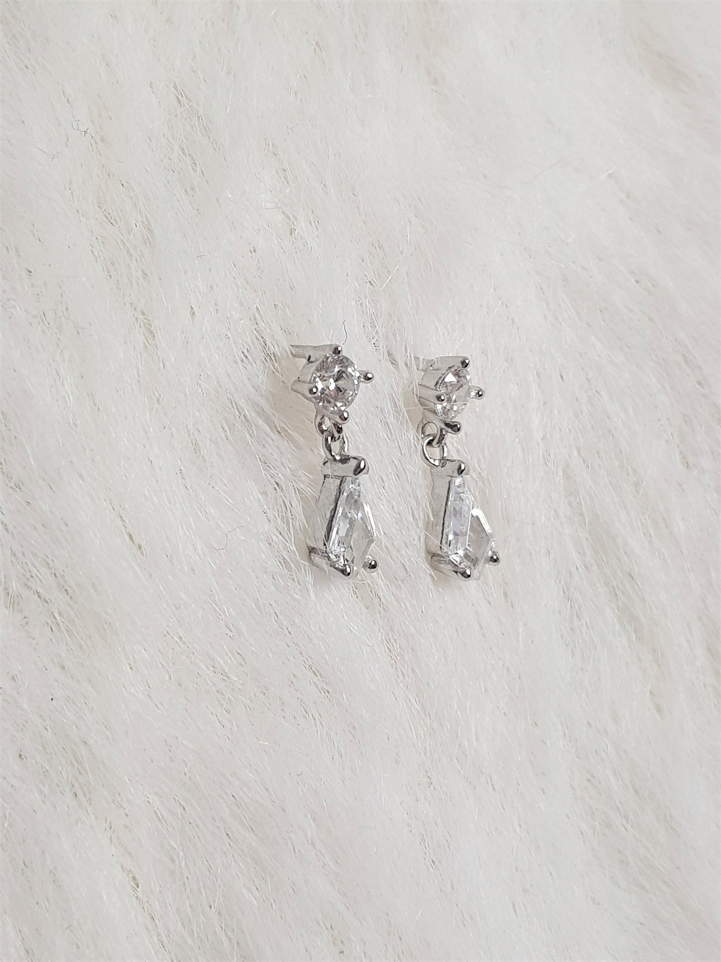 Iris Earrings